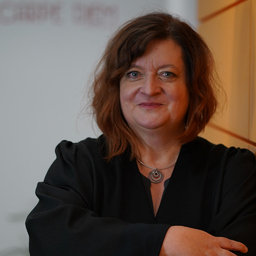 Christine Scheck