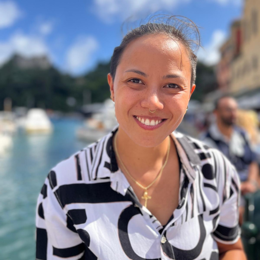 Yvonne Burget Sales Development Representative instagrid GmbH XING