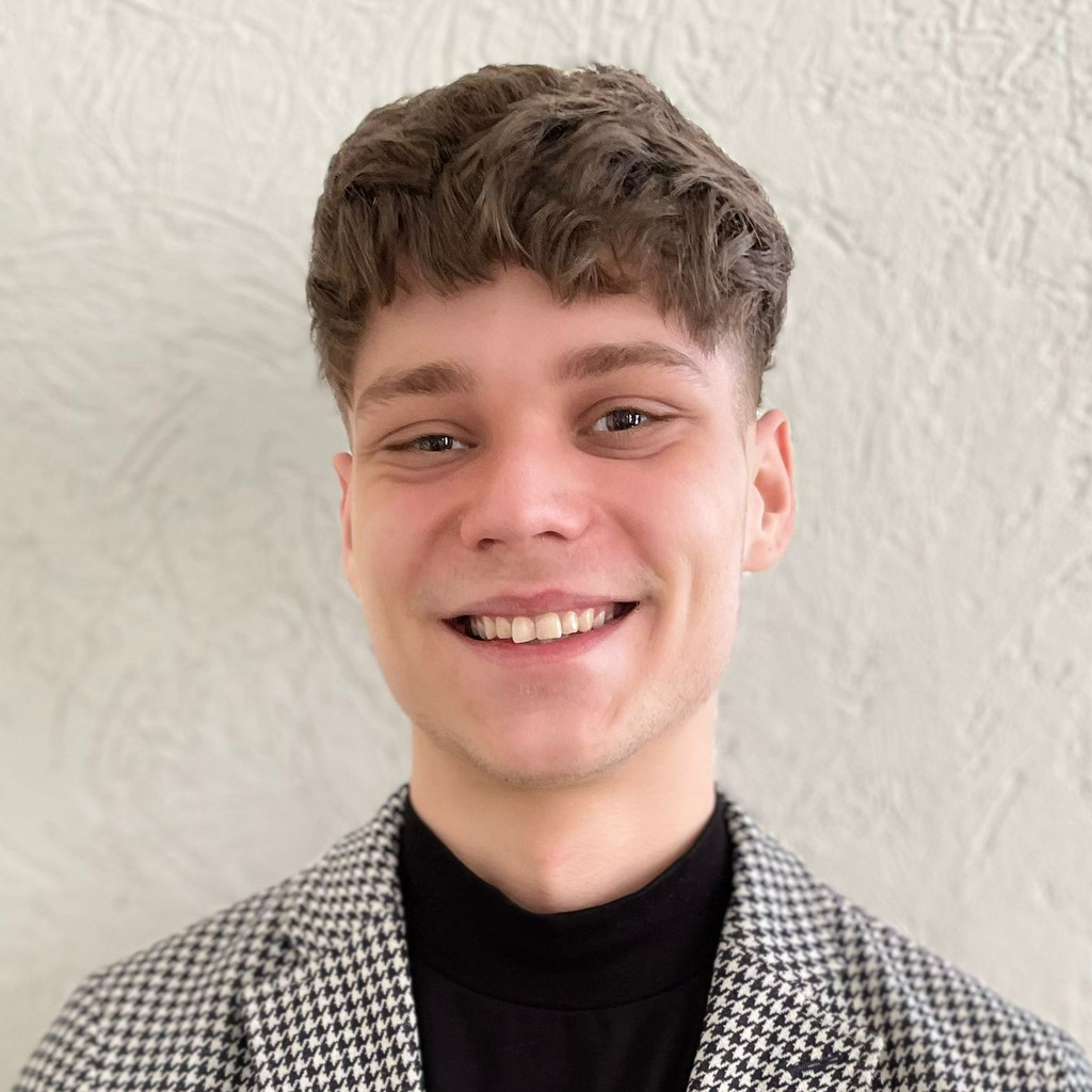 Marc Jakubinsky CEO Maritim Media XING