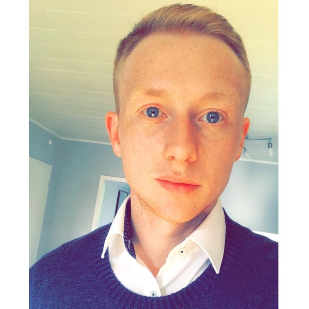 Justin Heine Stellvertretender Leiter Steuerung und Planung Haupt