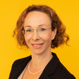 Julia Cronauer
