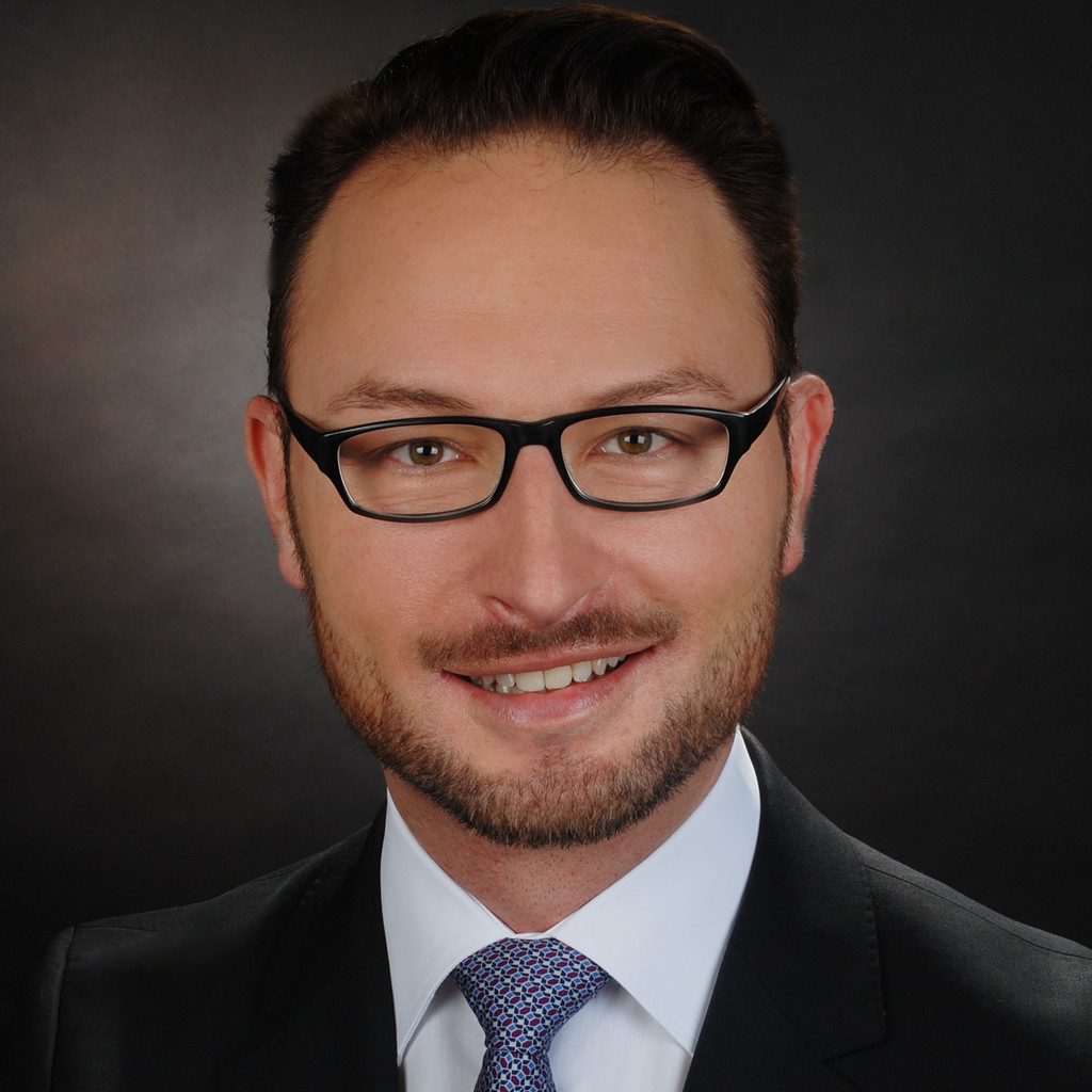 Florian Biebrach Senior Underwriter Financial Lines