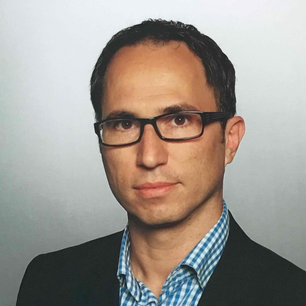 Bernd Schmid Leiter Vertriebszentrum Stuttgart Zumtobel Group