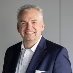 Hannes HOELLINGER