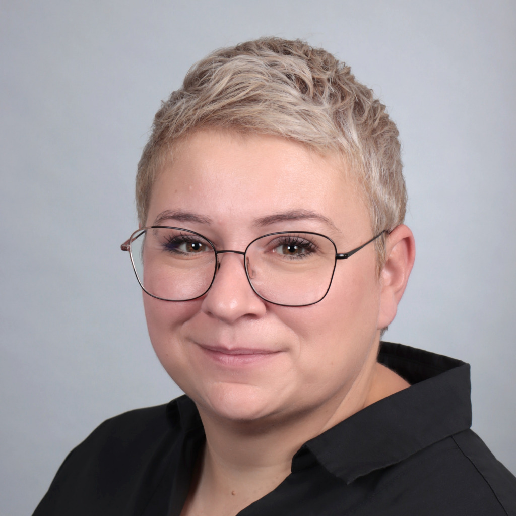 Stefanie Kieslich Bereichsleitung Vertrieb Teile Kiesel Trade GmbH