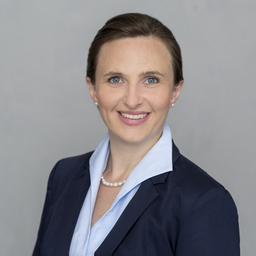 Dr. Alina Geers