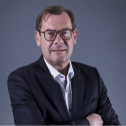 Dr. Ulrich Stolz