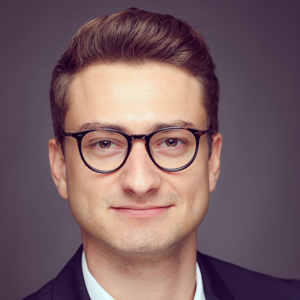 Christopher Uhlmann Business Administration Hochschule Düsseldorf