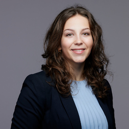 Julia-Maria Schmidtke 