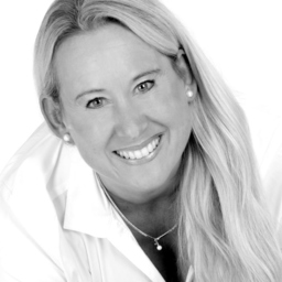 Katja Adolf