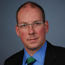 Prof. Dr. Patrick Stoll