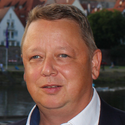 Dipl.-Ing. Carsten Brechling