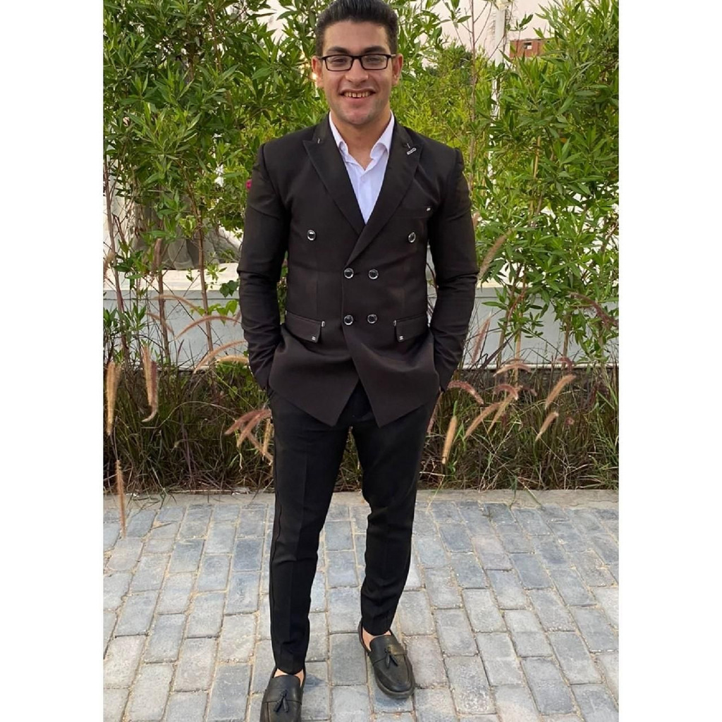 Mina Hany Logistics Assistant Amazon XING