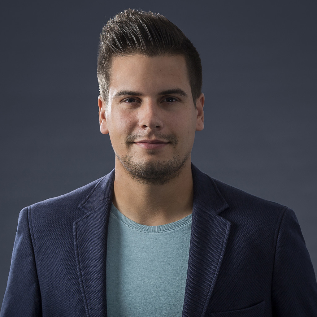 Christoph Schmid Inhaber Christoph Schmid Financial Solutions XING