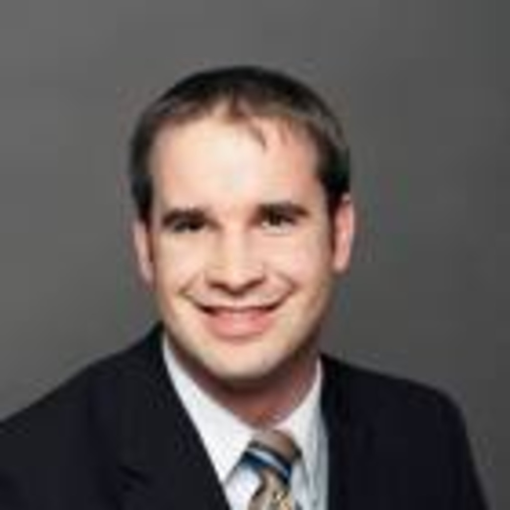 Tobias Winter Portfolio Manager Uniqa XING