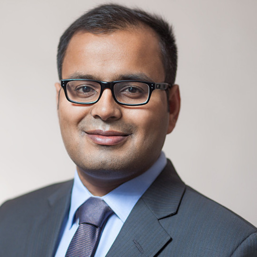 Evonik research scientist picture