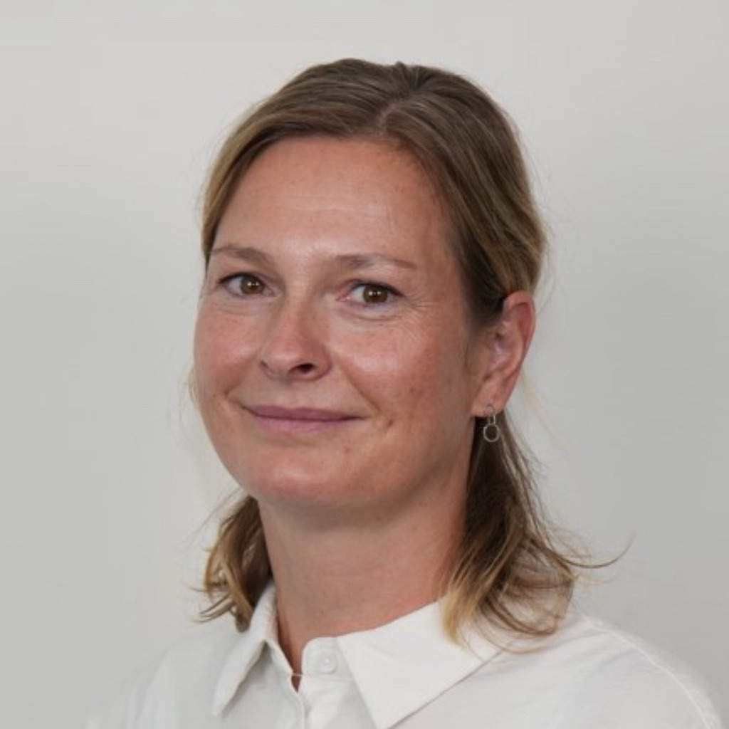 Christine Stoll Assistenz der Geschäftsführung TGCS Rostock GmbH XING