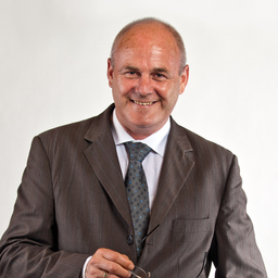 Uwe Kamuf