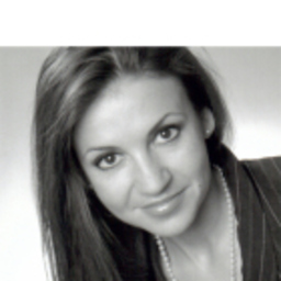 Elena Warth
