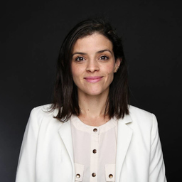 Adriana Carles