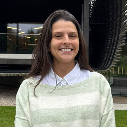 Letícia Faria Carnielli