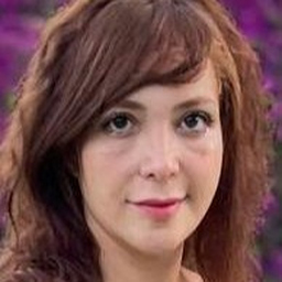 Maryam Vahid