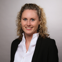 Julia Schüller