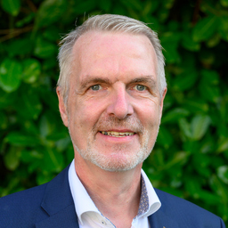Roland Knillmann
