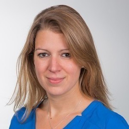 Claudia Born 