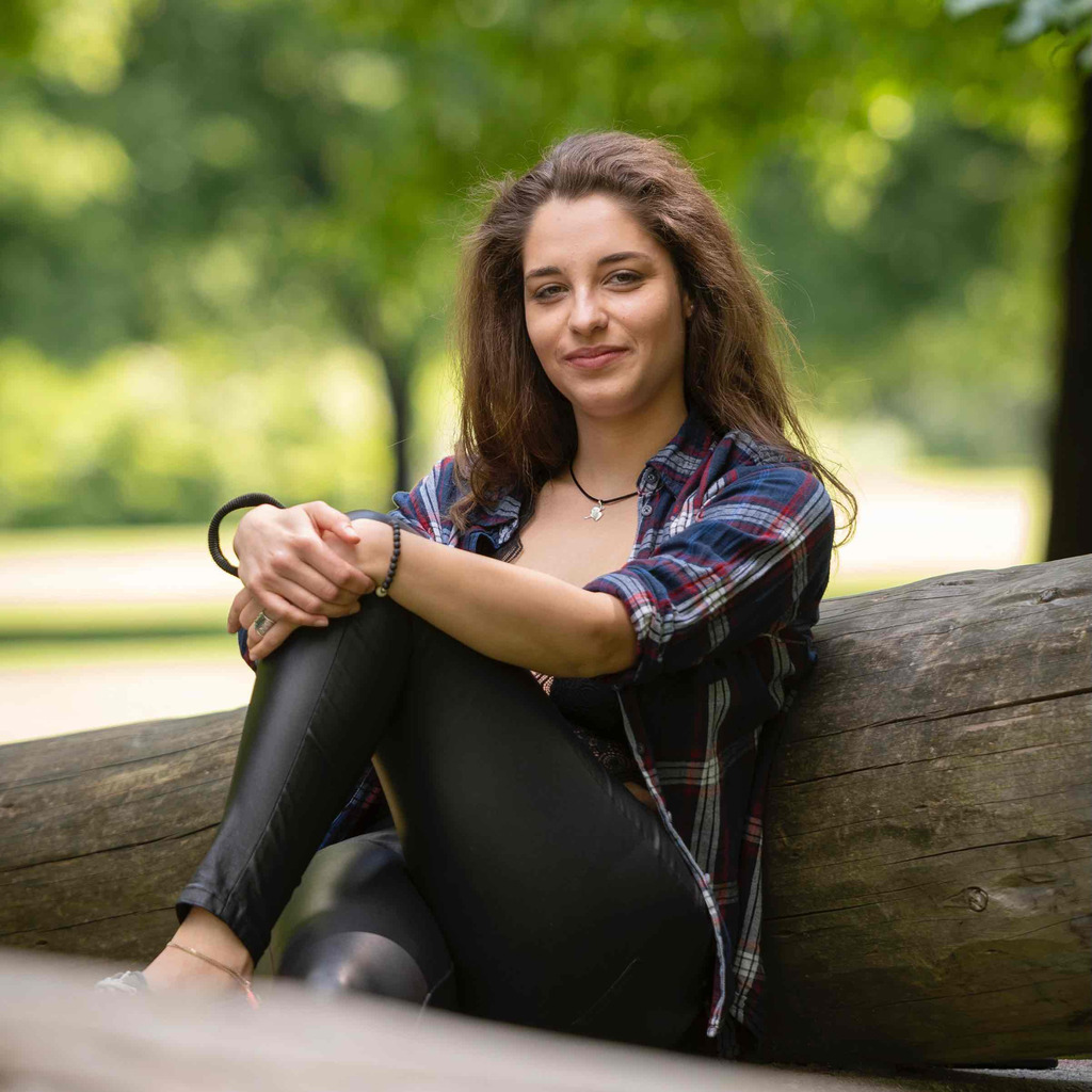 Adriana Accardi Redaktion Spanisch Ernst Klett Verlag GmbH XING