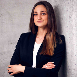 Larissa Hamker