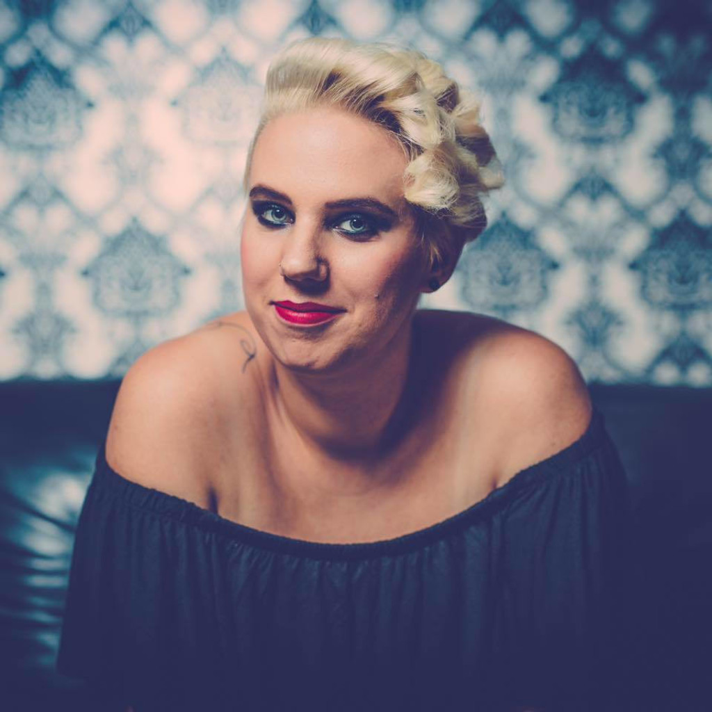 Lisa Nadler Assistentin RestaurantManager SV Group XING