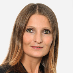 Dr. Kamila Szlachta