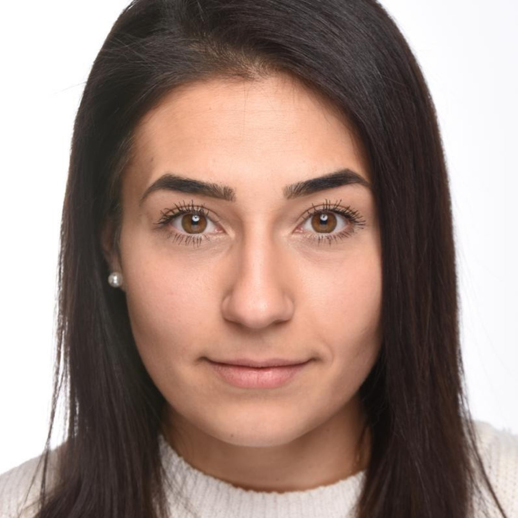 Kübra Ataman-Demir - Maßschneider mit Ankleider tätigkeit - Badisches ...