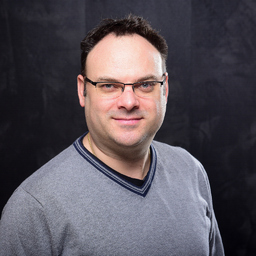 Dr. Marcus Engert