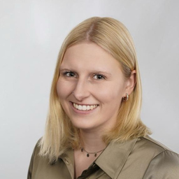 Julia Rosing 