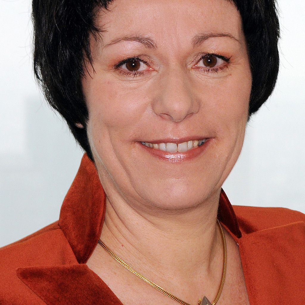 Kerstin Müller Partner PWC XING