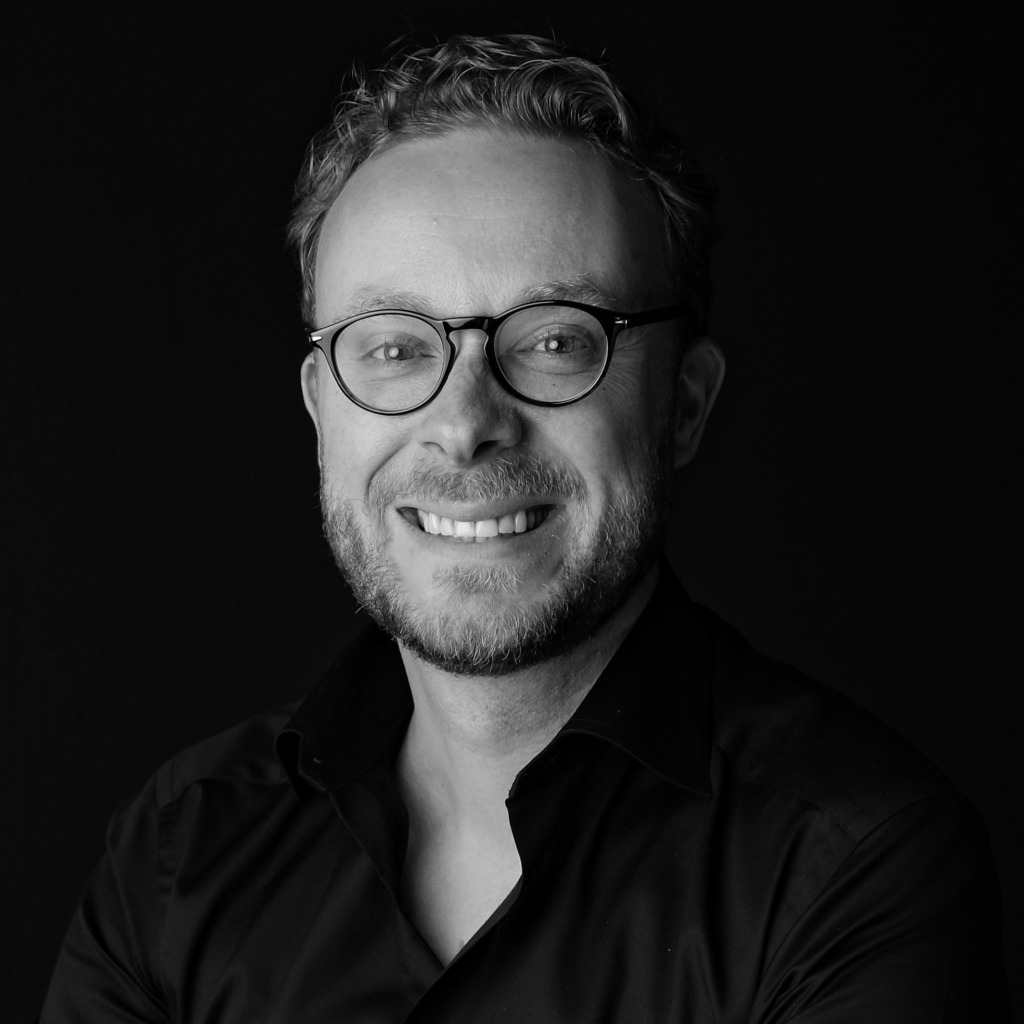 Thomas Knigge Group Finance Director / Steuerberater AVISTA OIL AG