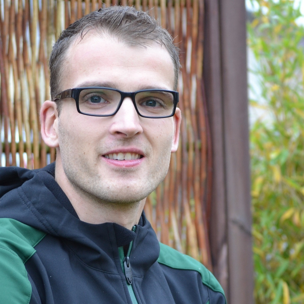 Johannes Ivanis Geschäftsführer Living Garden Gartengestaltung XING