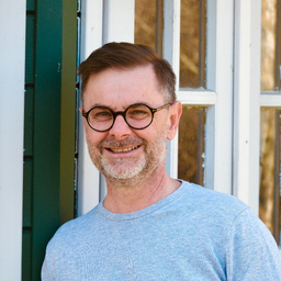 Dr. Arnold Pfeiffer