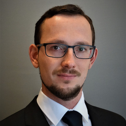 Dipl.-Ing. Tino Starke