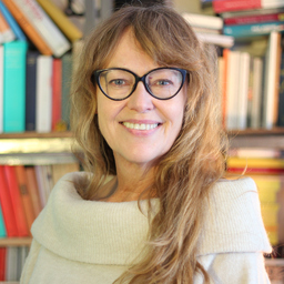 Dr. Agnieszka Krzeminska