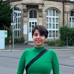 Elham Akbari
