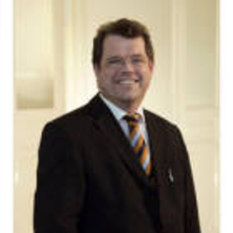 Dr. Tobias Stauder
