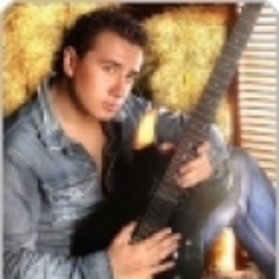 Randy Ayazo