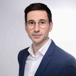 Dr. Tobias Münker