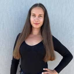 Julia Kuhle