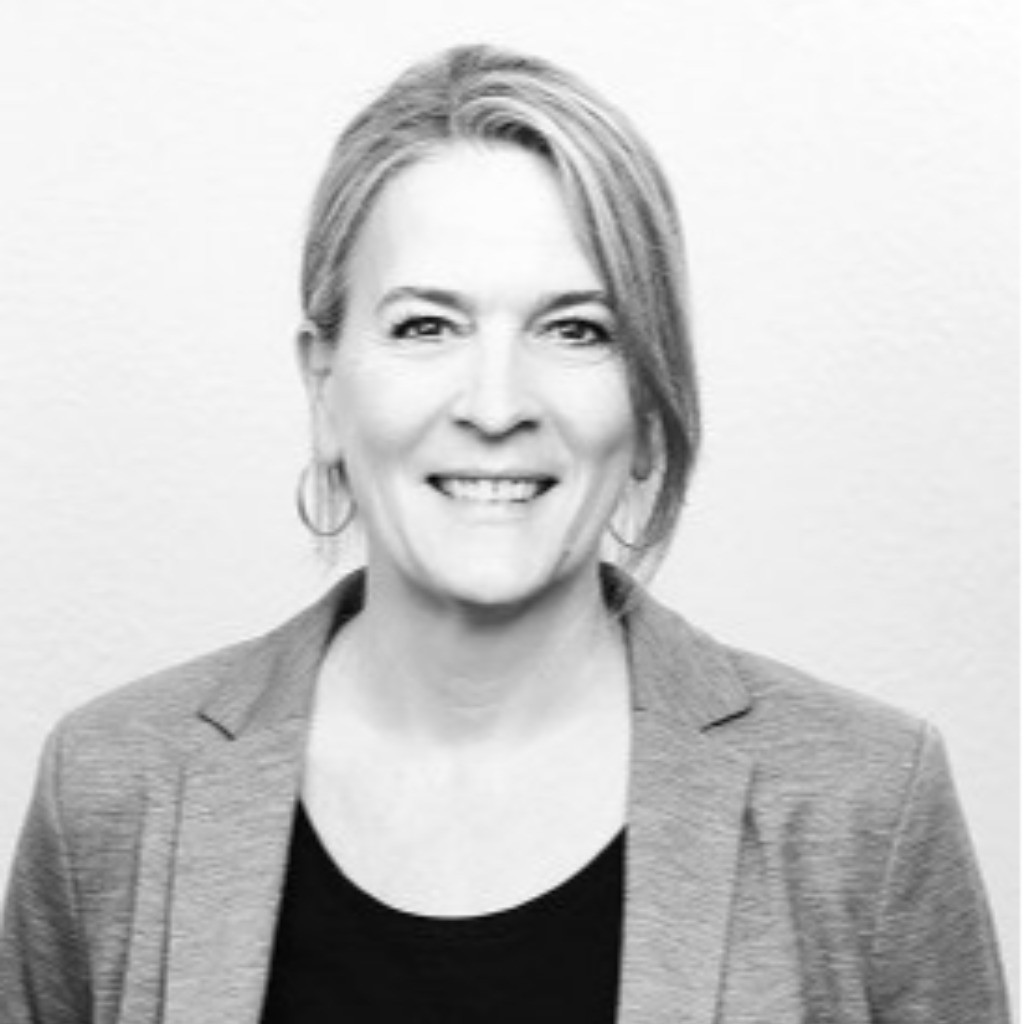 Helga Neumer Senior Project Manager Uniplan GmbH & Co. KG XING