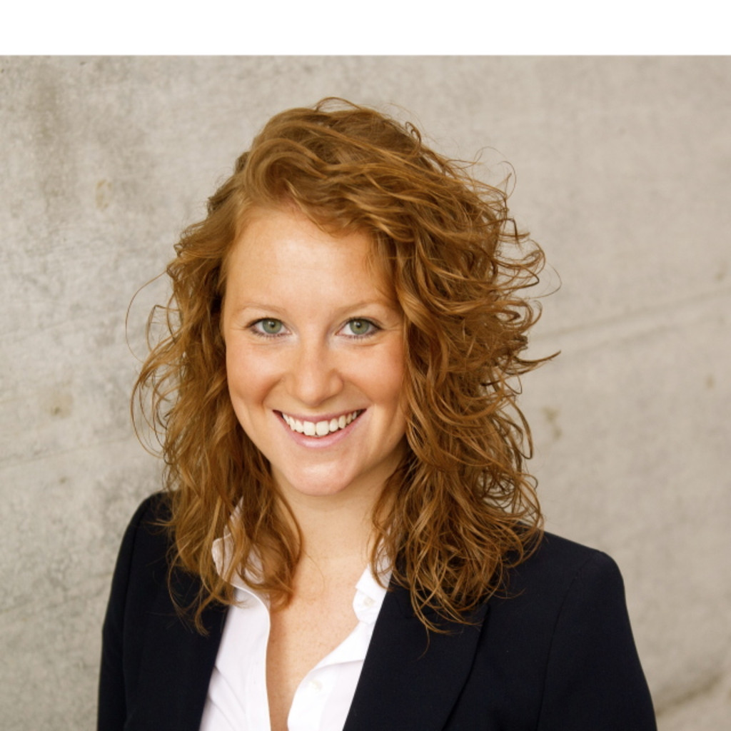 Stephanie Fabbri Managing Director PURE RECRUITING XING