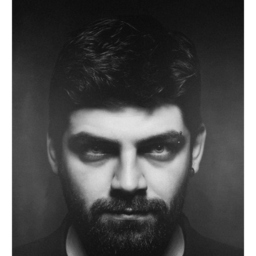 Burhan Felek